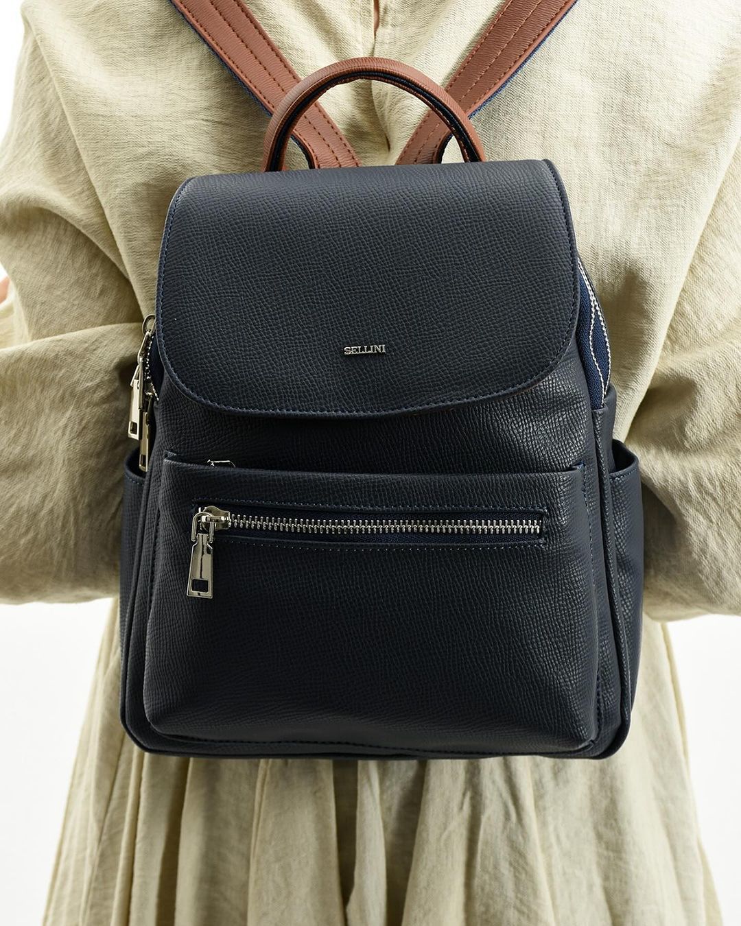 Çok Bölmeli Kadın Lacivert Taba Sırt Çantası